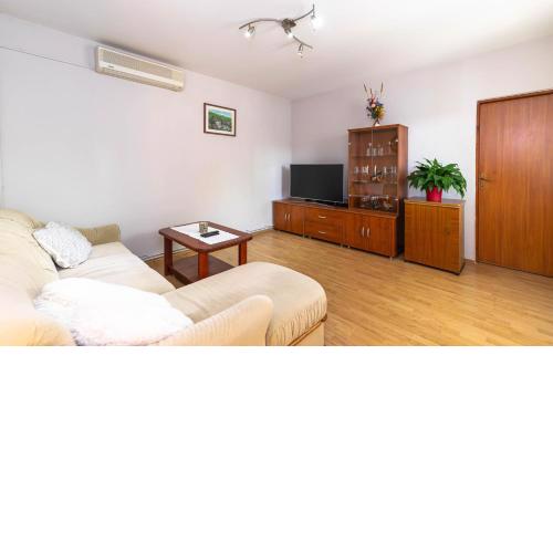 Apartman Lara