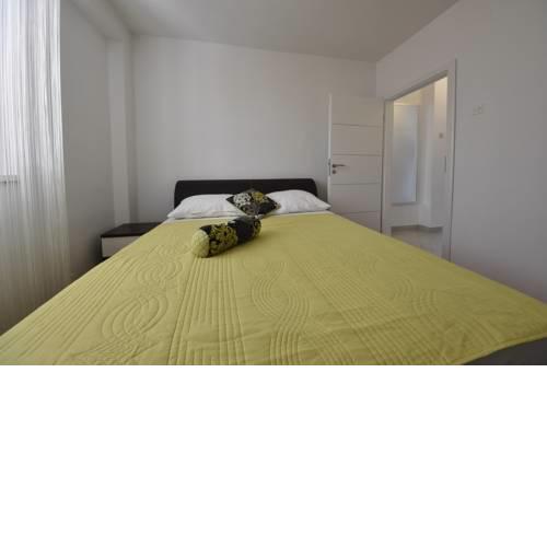 Apartman Lora