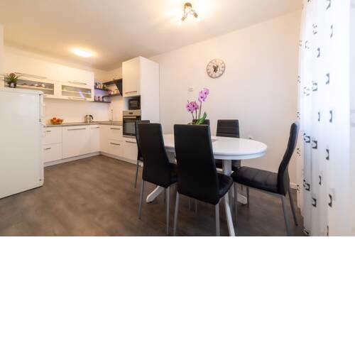 Apartman MELANI
