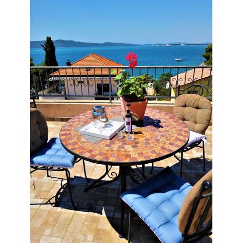 apartman NOMI