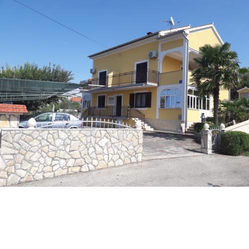 Apartman Ravlić