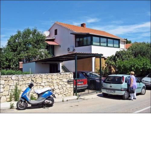 APARTMAN RINA