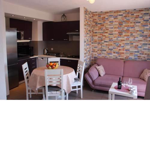 Apartman Roof