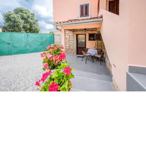Apartman Sara
