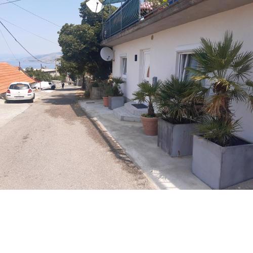 Apartman sunny green