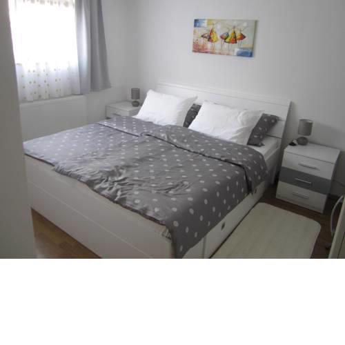 Apartman TIM