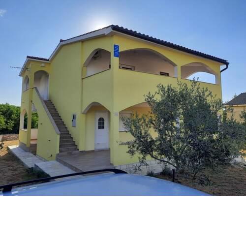 Apartman Tin