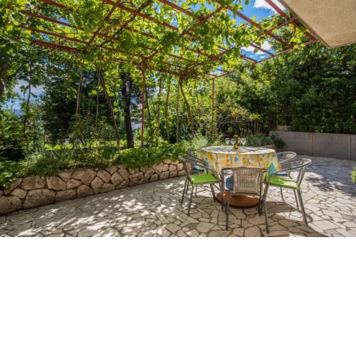 Pool Apartment Tona