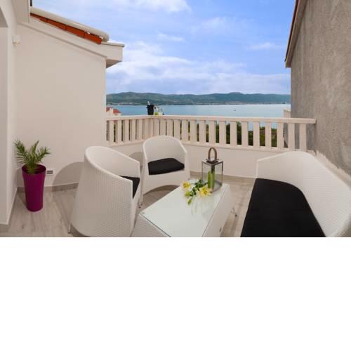 Apartman Uvalić A3 - DALMATIA