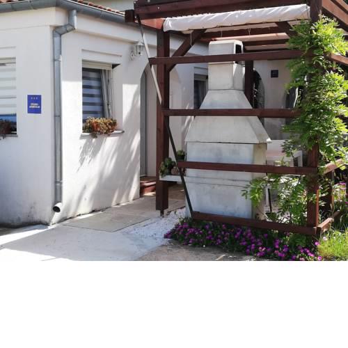 Apartman Valbandon