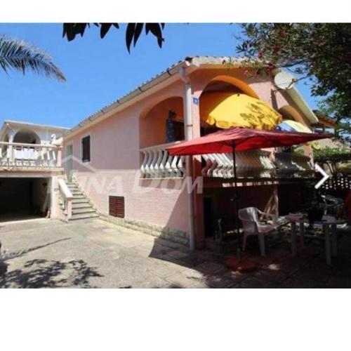 Apartman Vir