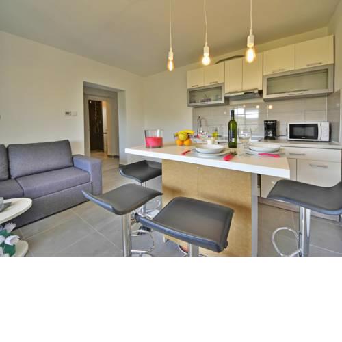 Apartman Zara