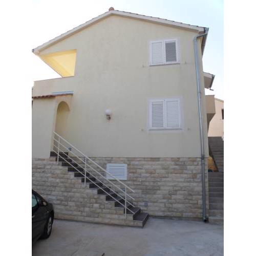APARTMANI ADRIJANA