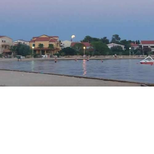 Apartmani Ana Vir
