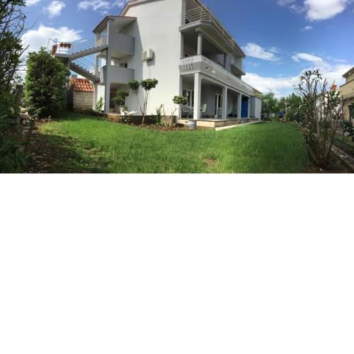 Apartmani Ana