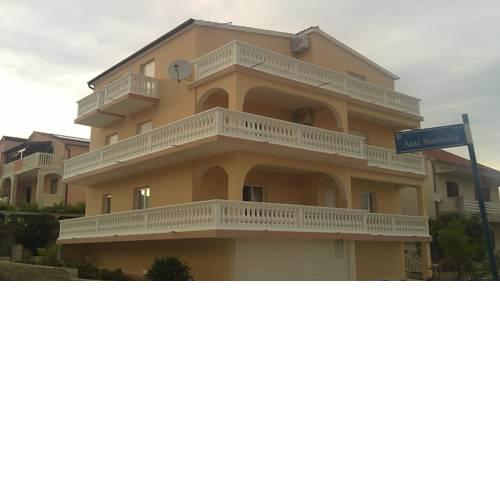 Apartmani Antana