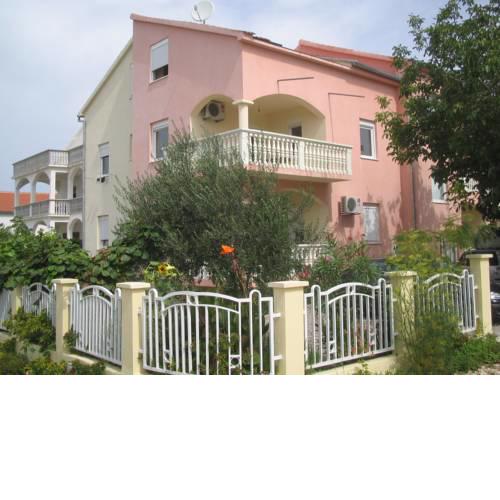 Apartmani Bruno