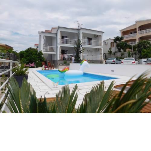 Apartmani Ćapeta