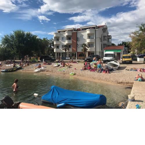 Apartmani "Dana 2"