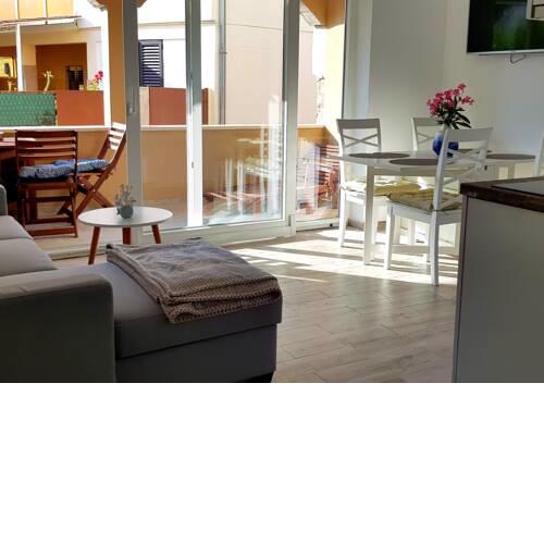 Apartmani Domitrović "Petra" - Pirovac - near Šibenik