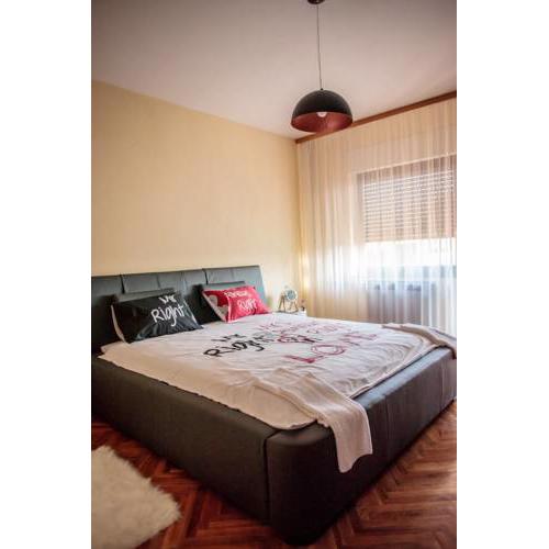 Apartmani i sobe La Sa