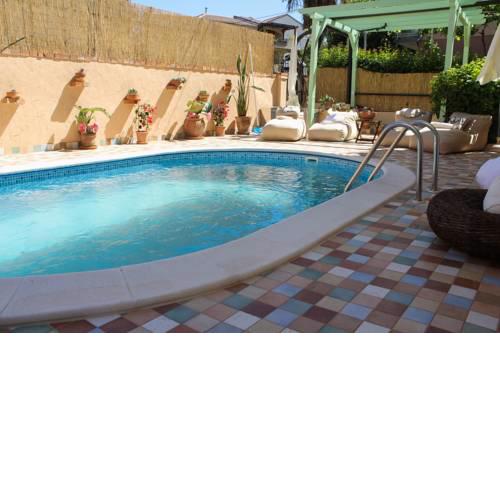 Apartmani Lara s bazenom