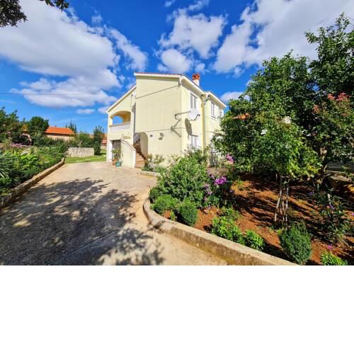 Apartmani Lenka