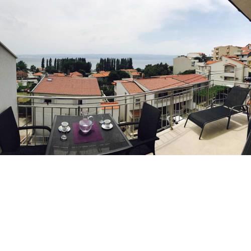 Apartmani luna rossa Omis