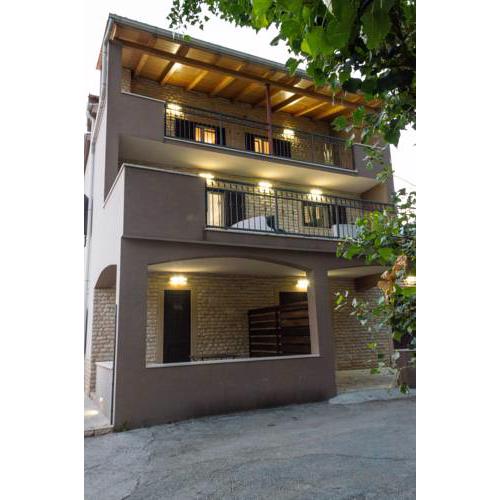 Apartmani Maksim Maro