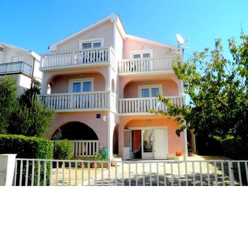 APARTMANI MARIN