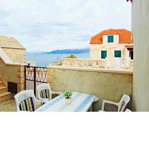 Apartmani Marovic Postira