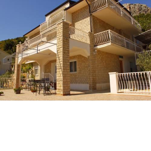 Apartmani Mate