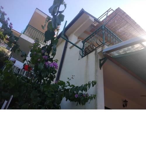 Apartmani Mira Brela