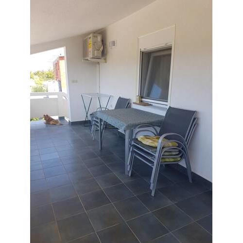 Apartmani Mira Tresk otok Vir