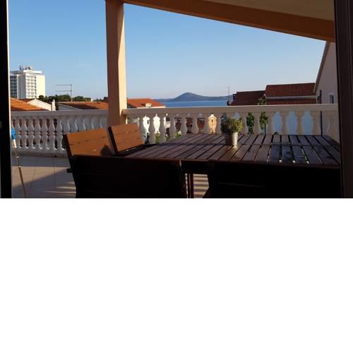Apartmani Mira