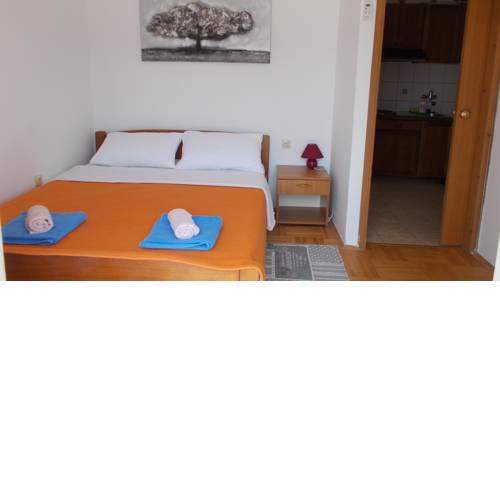 Apartmani Mira