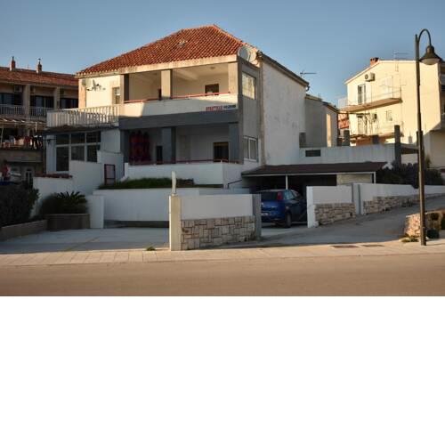 Apartmani Niko