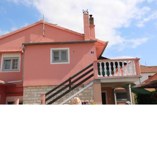Apartmani Nikolina