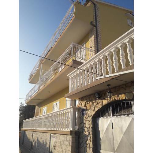 Apartmani Peran