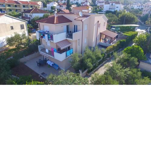 Apartmani Petra