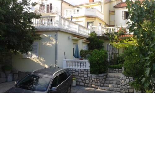Apartmani Raca