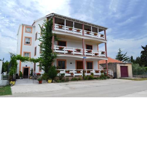 Apartmani Rosa Petrčane