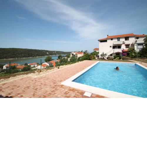 Apartment with seaview terrace