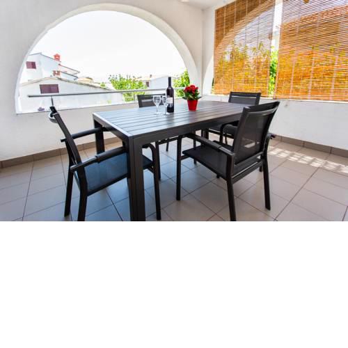 Apartmani Tamara Baška