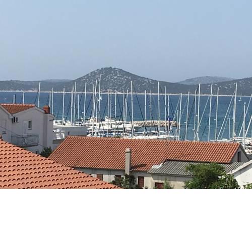 APARTMANI TARLE - VODICE