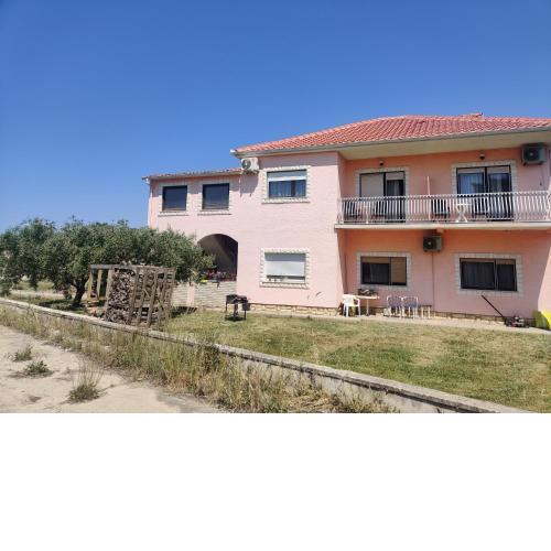 Apartmani Tina