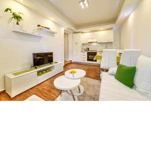 Apartmani Tomi
