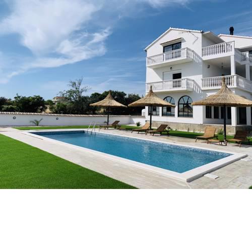 Apartmani Viktorija