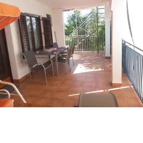 Apartment 4693-1 for max. 6 pers. in Malinska