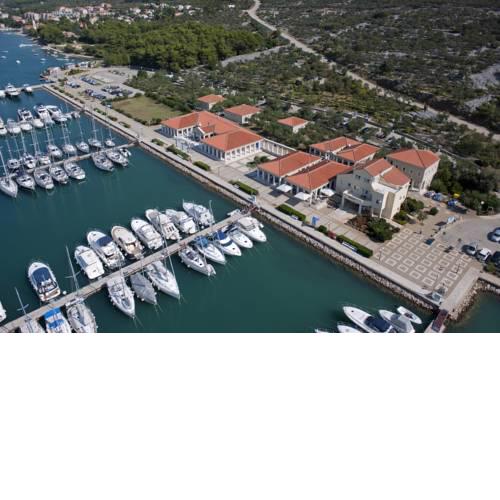 Apartment ACI Marina CRES